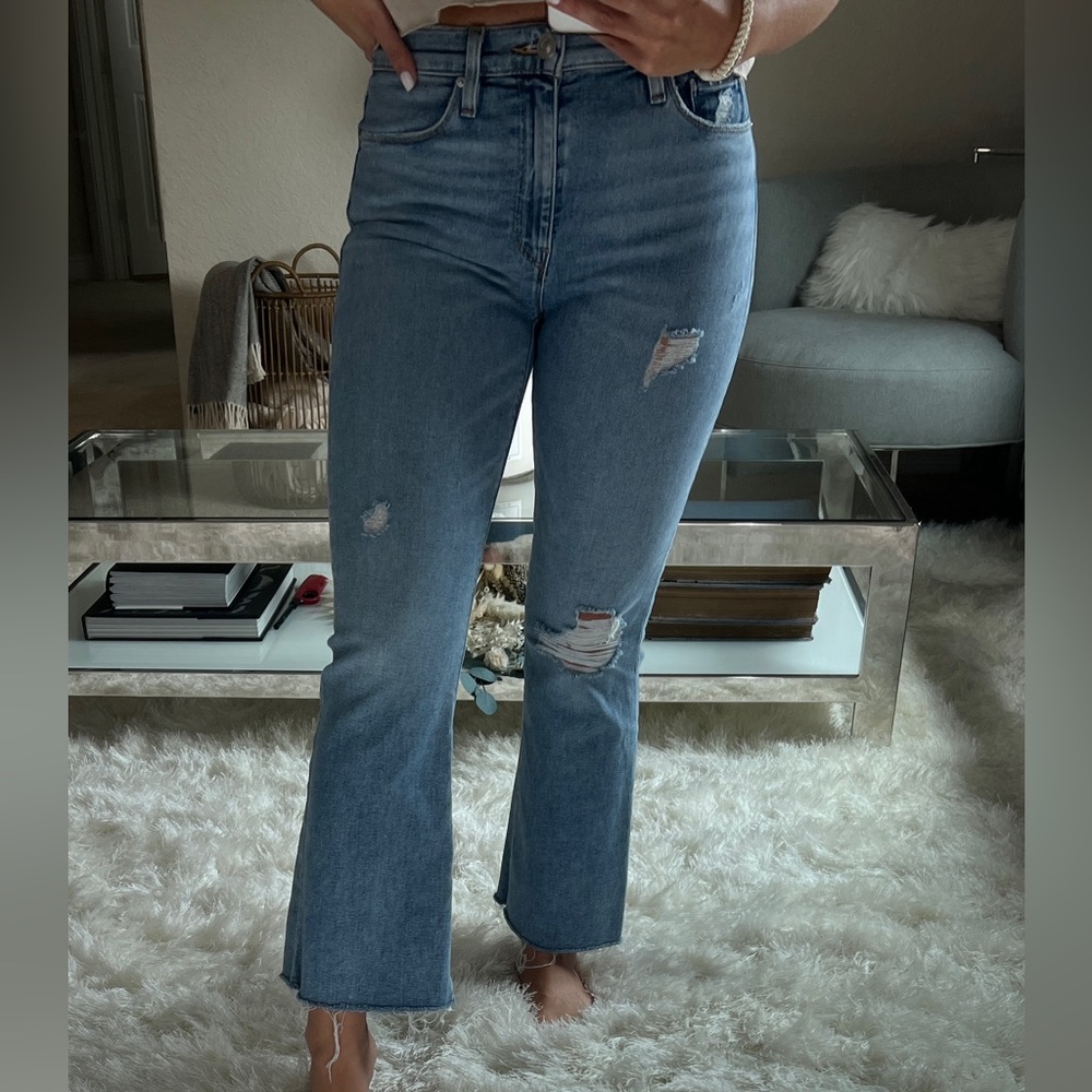 NWOT- Hudson Jeans size 27 high-rise bootcut crop